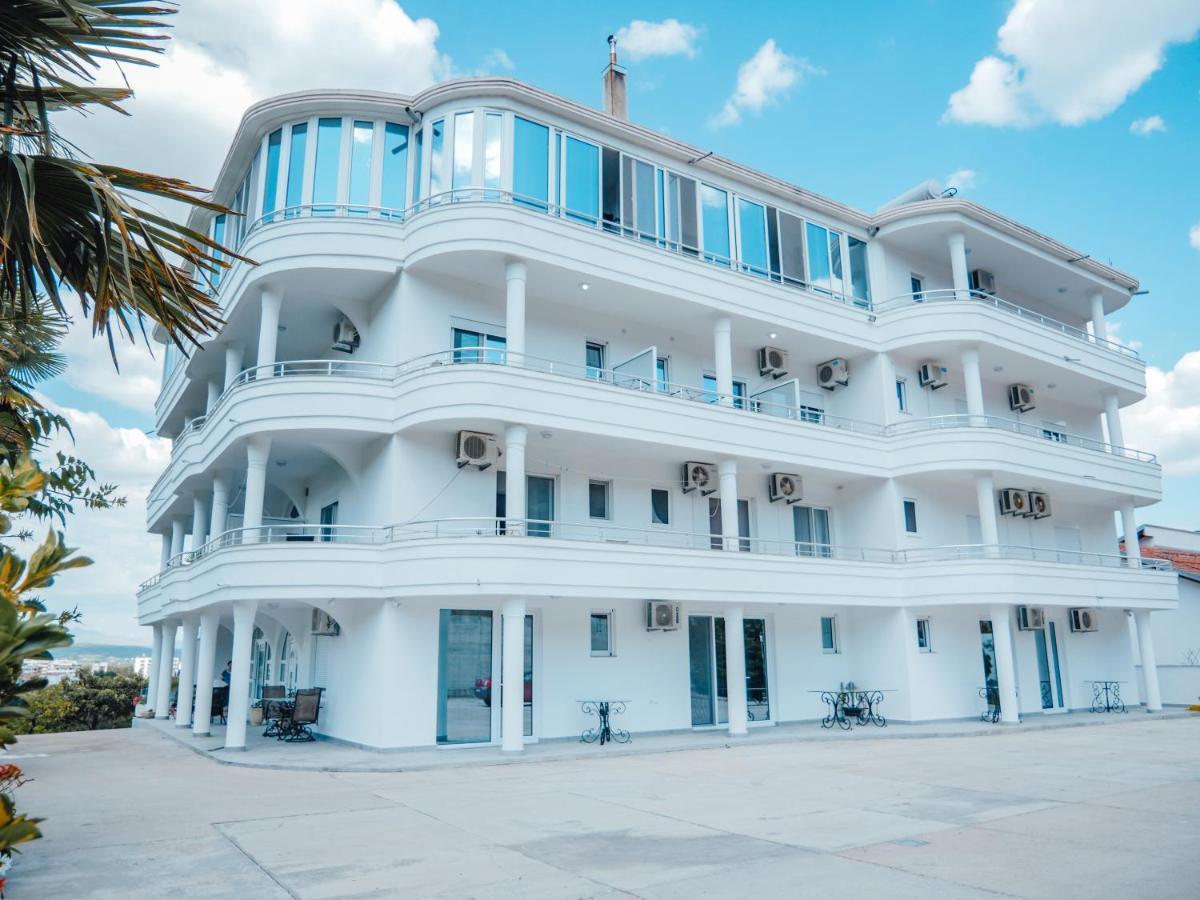 Apartments Gjenashaj Ulcinj Exterior foto